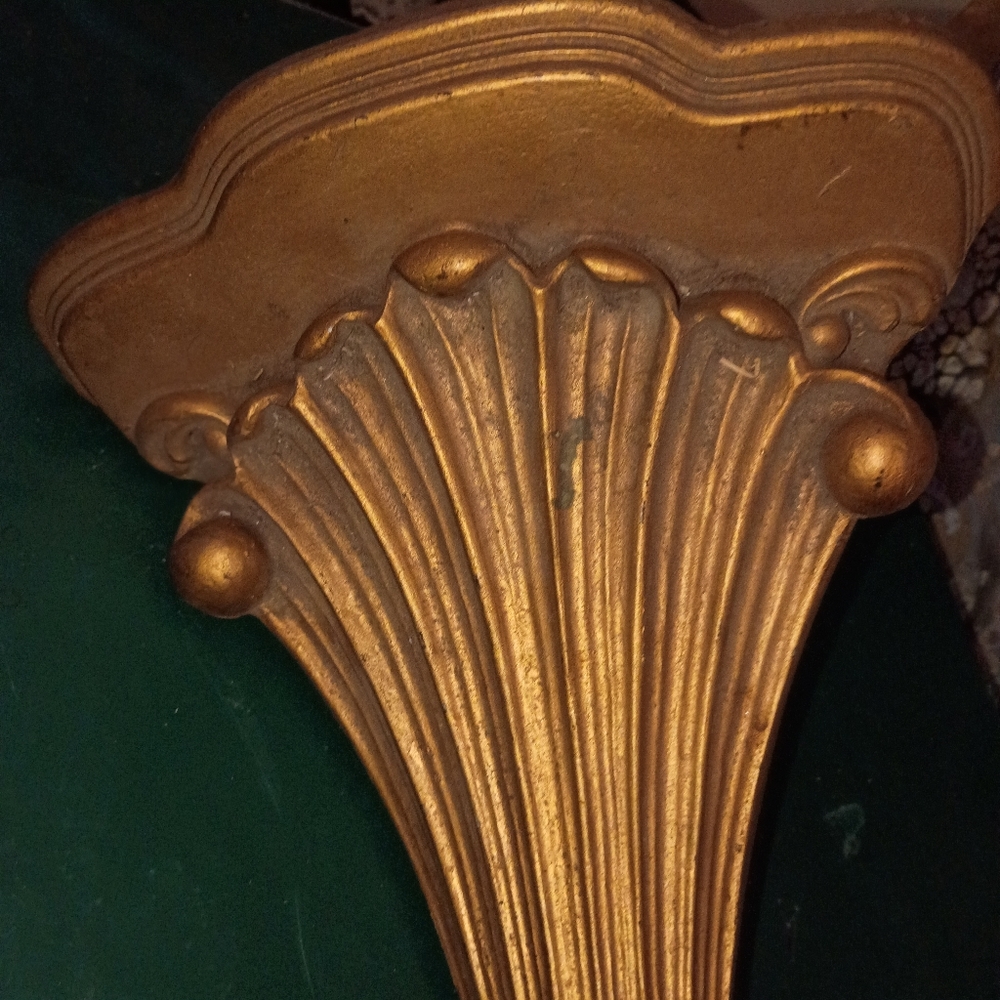 Corner Wall decor, plant holder